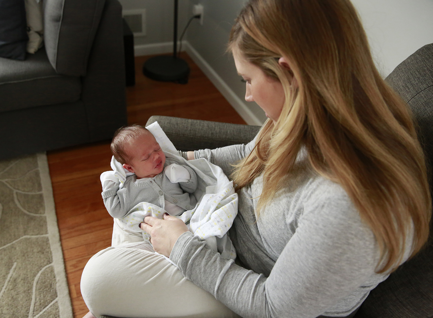 rochester new york newborn lifestyle photographer