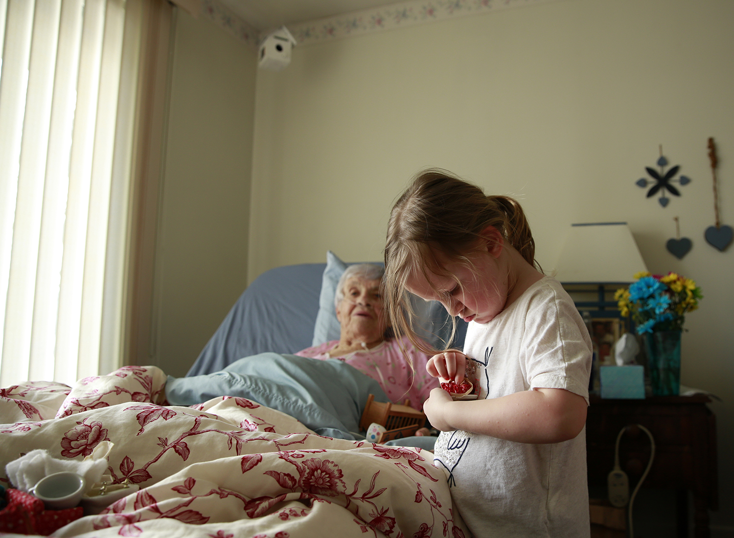 great-grandmother-great-granddaughter.jpg