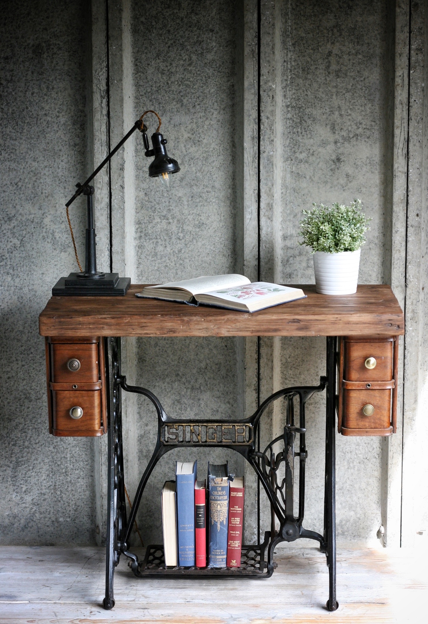 Singer Sewing Table