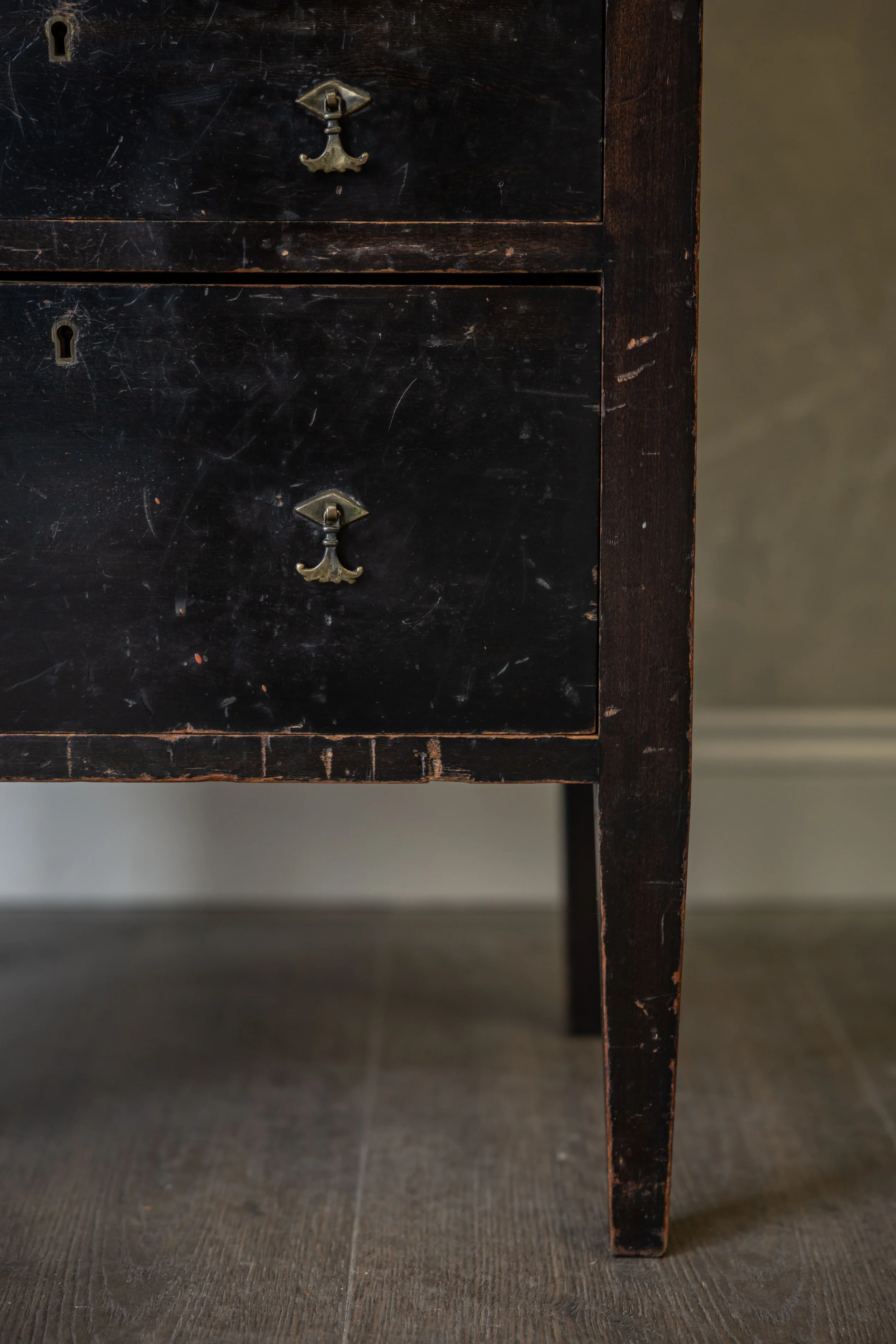 Black drawers-4.jpg