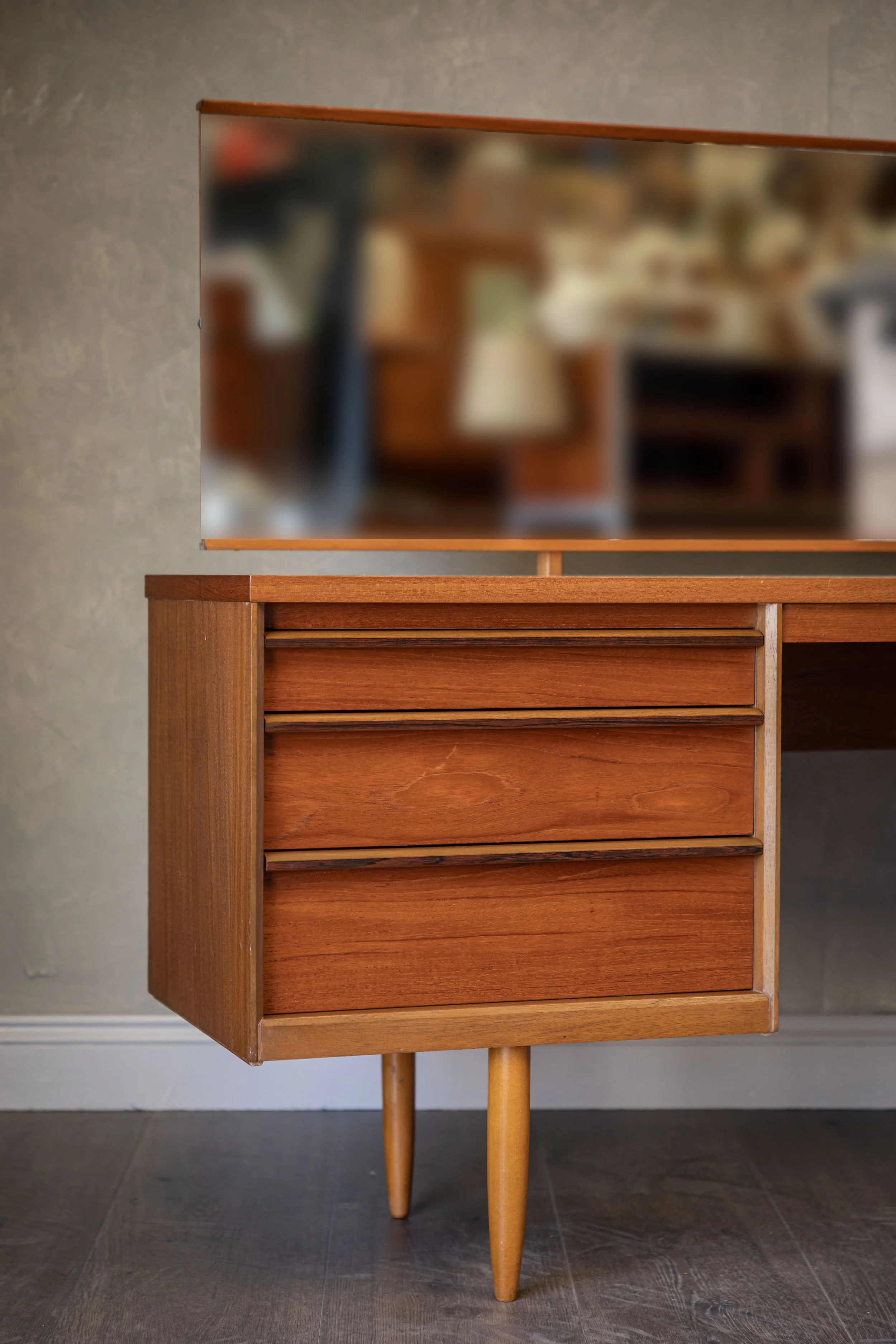 Austin Dresser-4.jpg