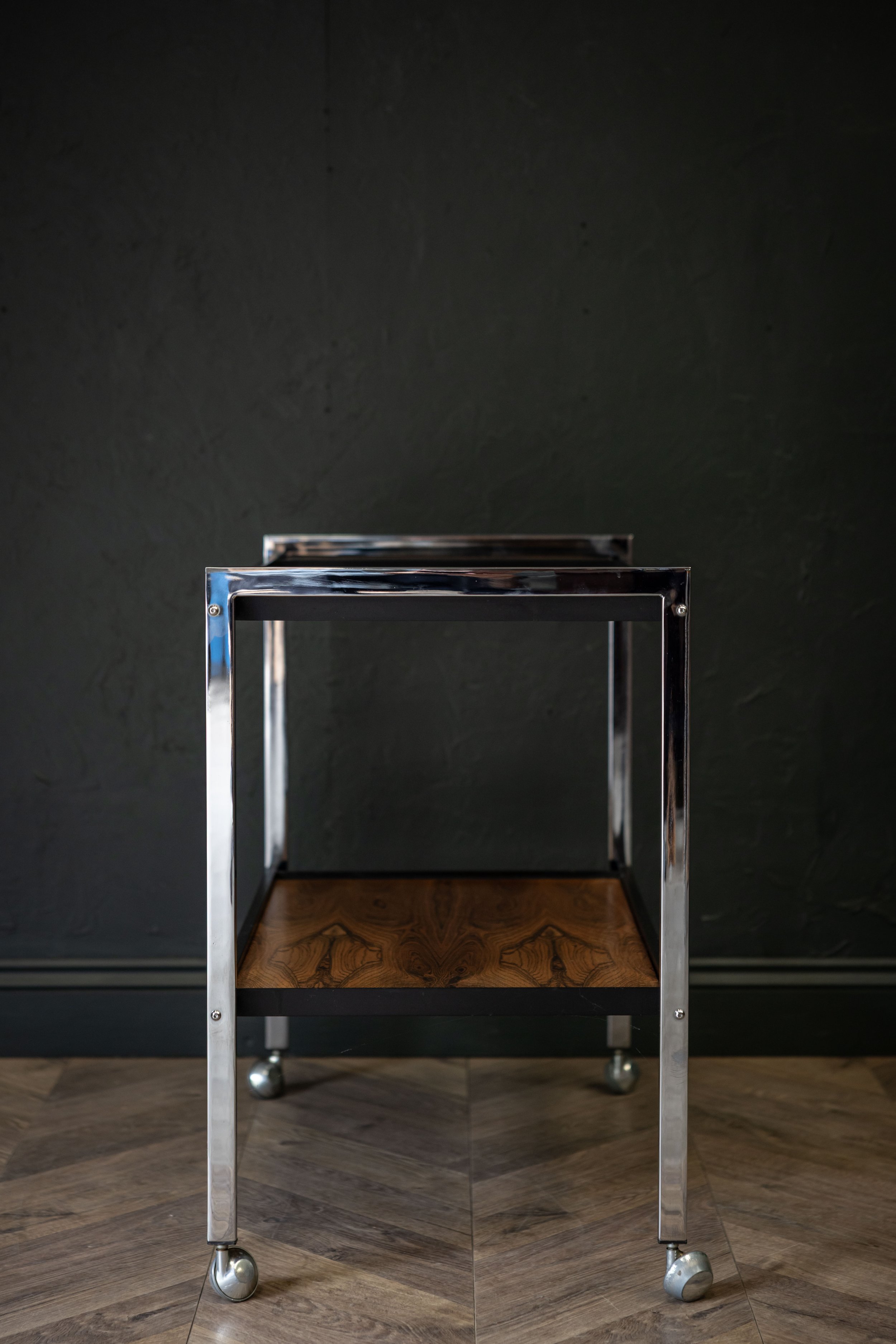 drinks trolley-2.jpg