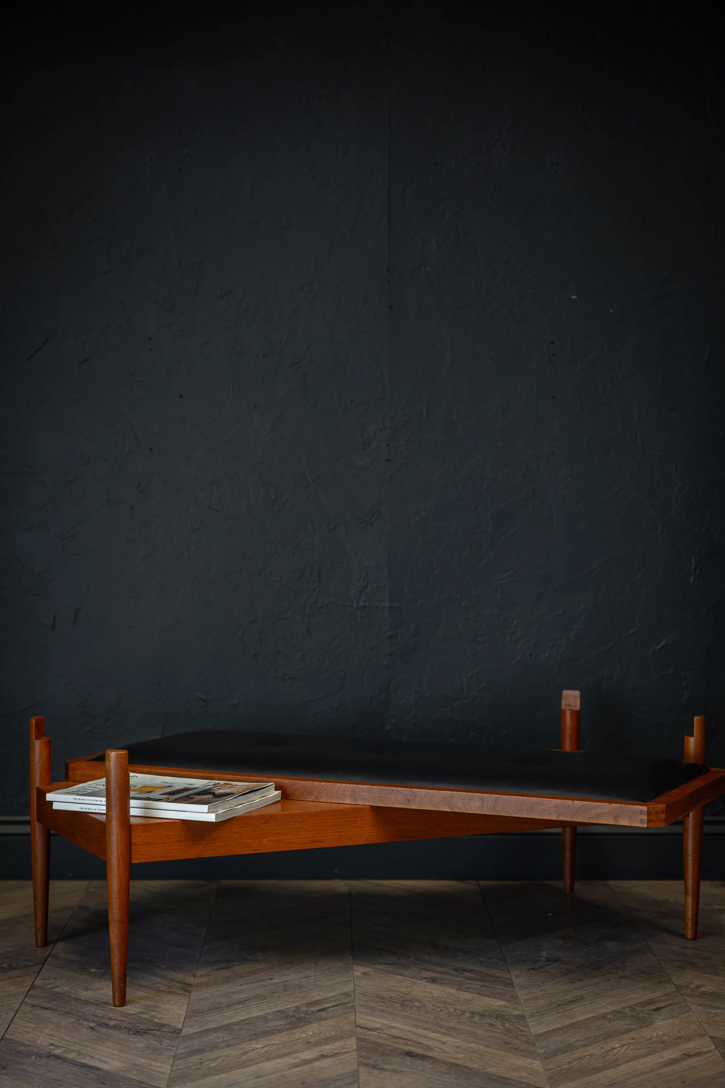 Bench table-3.jpg