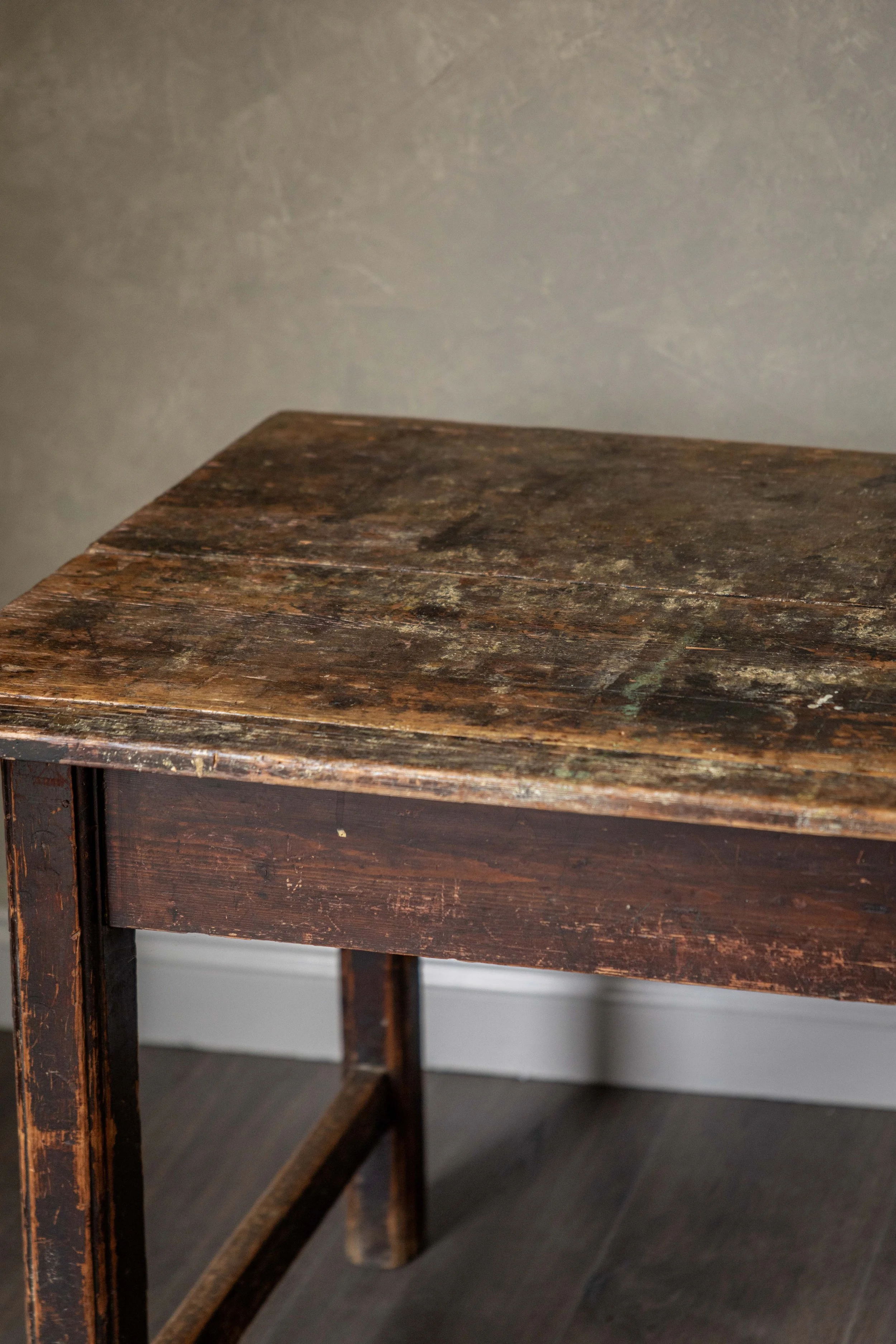 Cinematic table -4.jpg