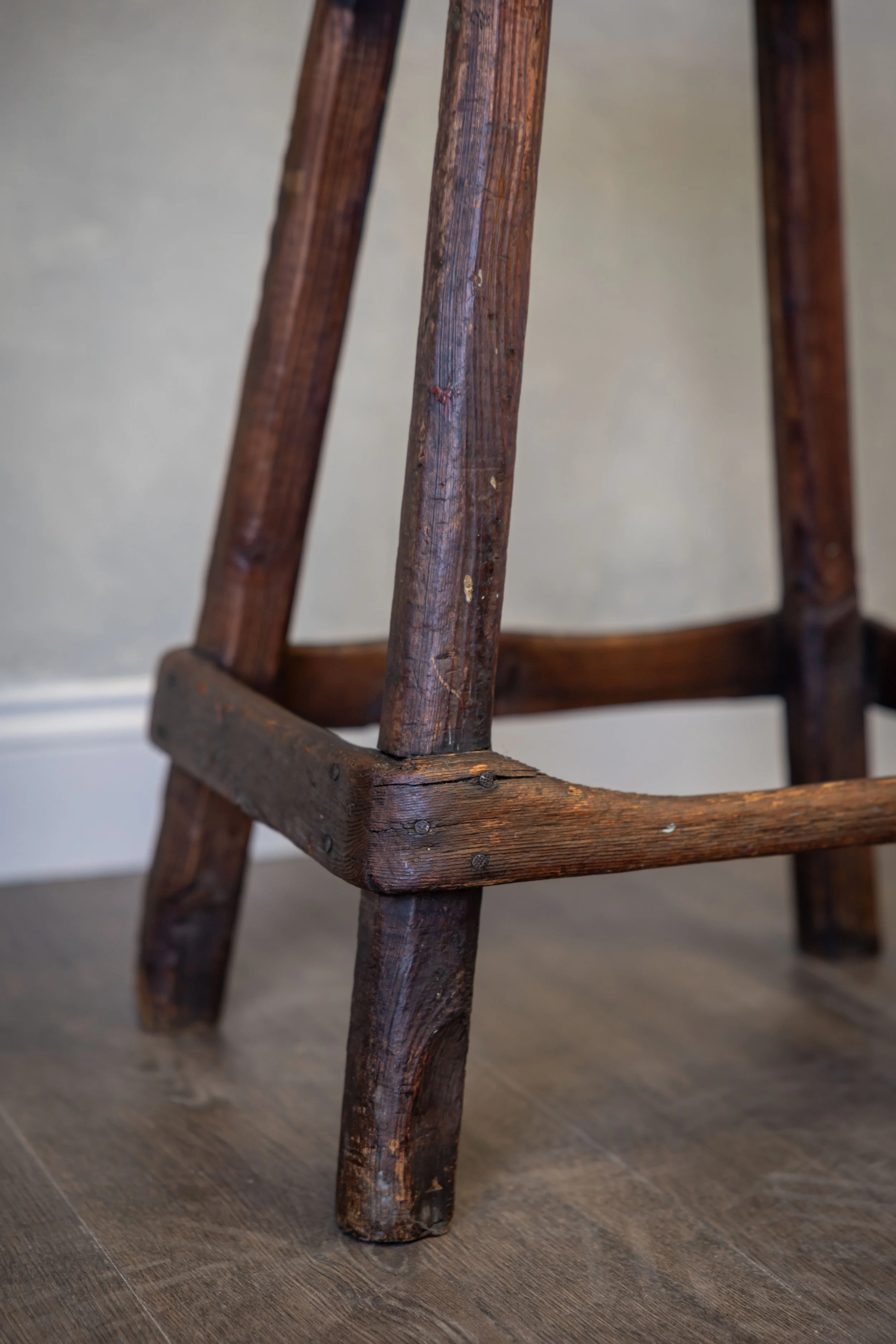 Antique Stool-5.jpg