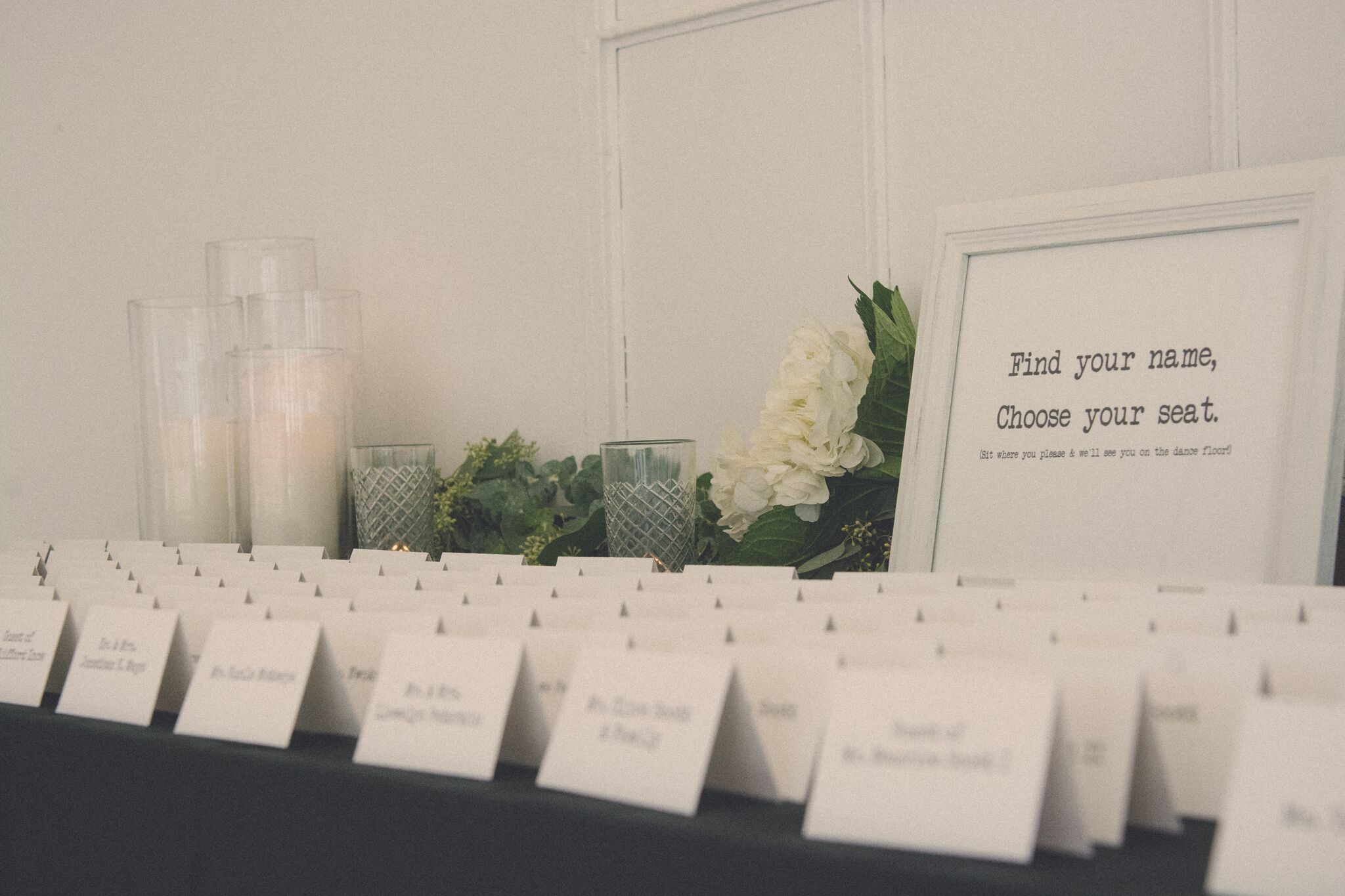 Escort cards and signage by Blue Mae Events