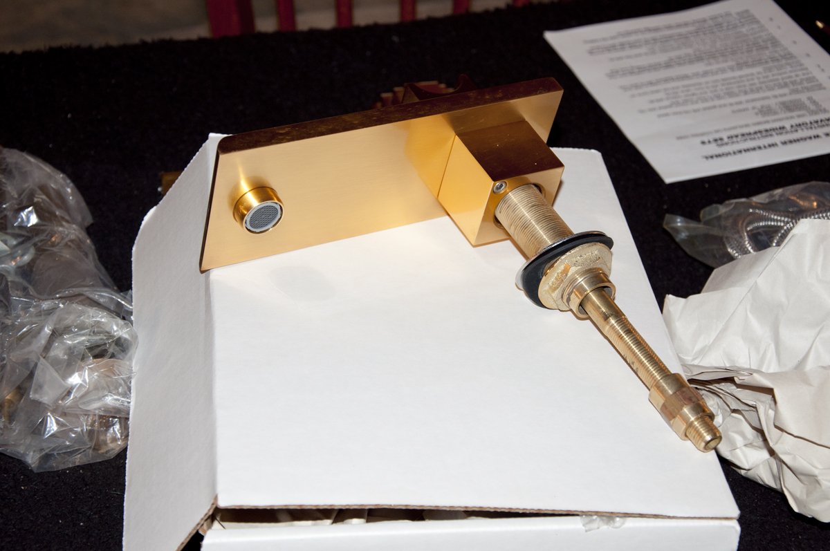 New Gold Plated Sherle Wagner Nouveau Knob Faucet Set (3).jpeg