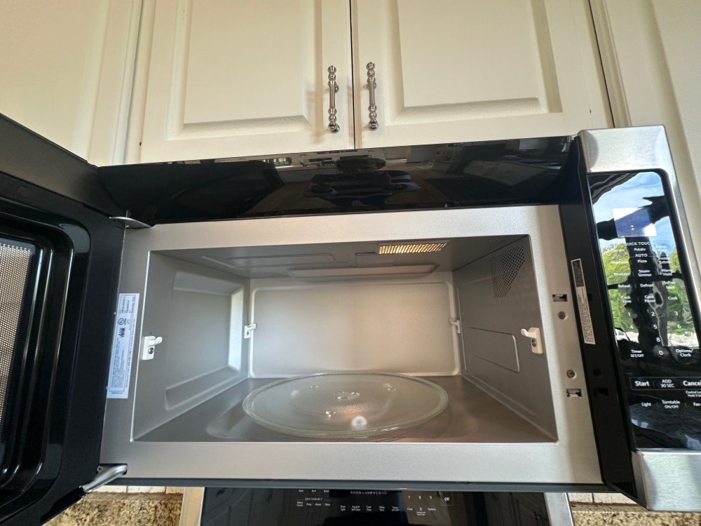 KitchenAid SpaceSaver Microwave Oven - 2023 (1).jpeg