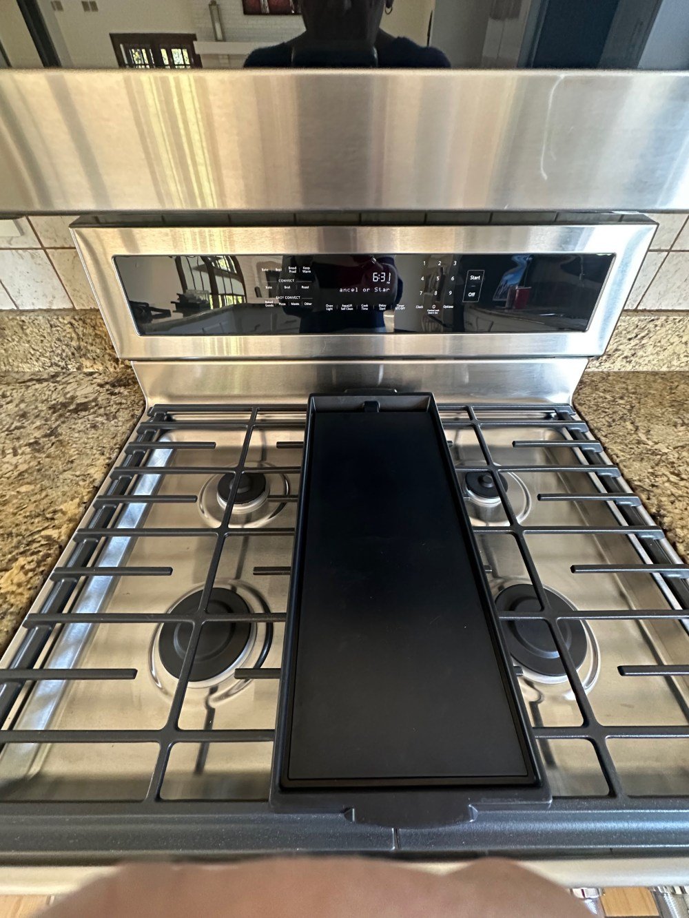 KitchenAid Gas Range - Only 1 yr old - Like new condition (3).jpeg