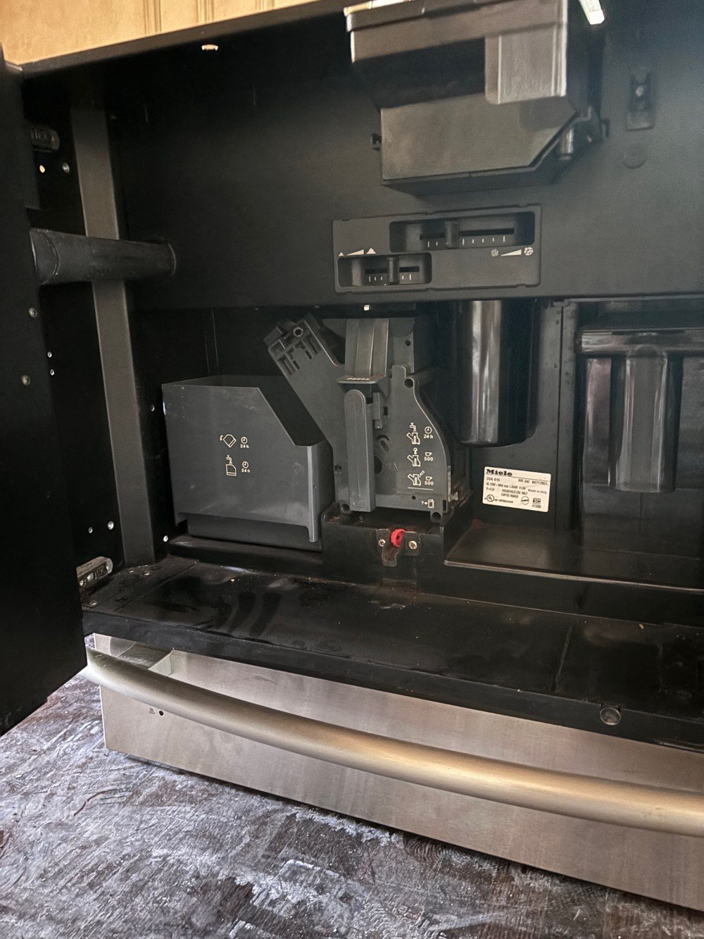 Miele Built-in Coffee System — Non-Plumbed (7).jpeg