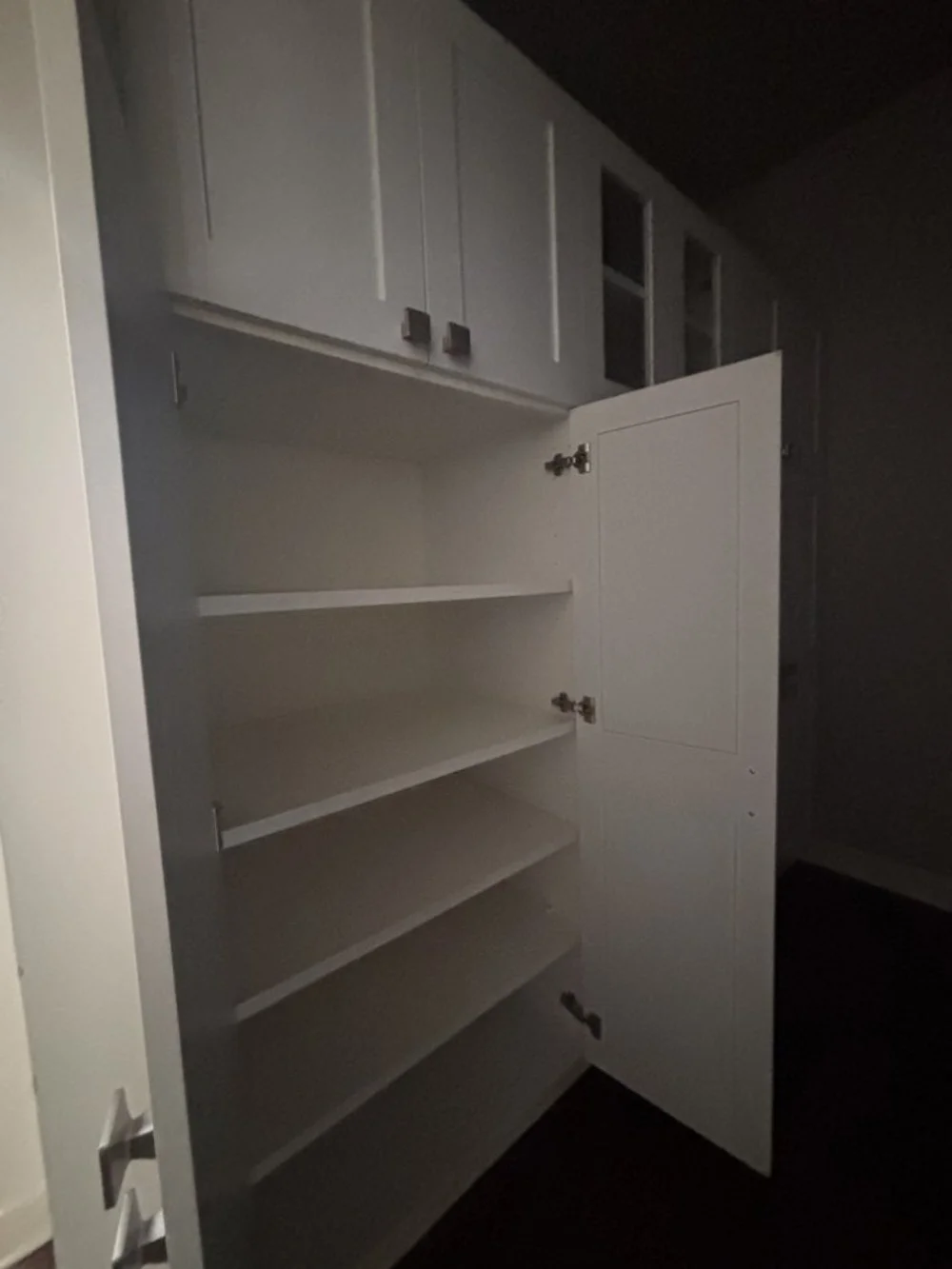 White Shaker Kitchen with Pantry Wet bar & Appliances (27).jpeg