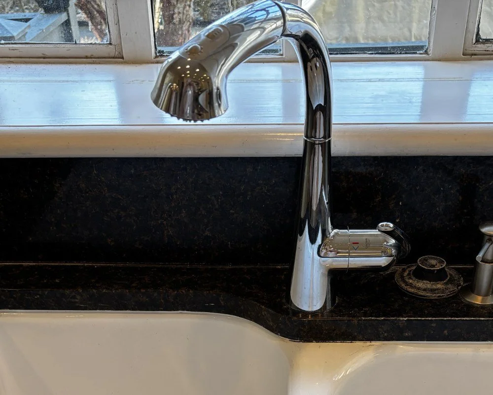 Grohe Single - Handle Chrome Kitchen Faucet (1).jpeg