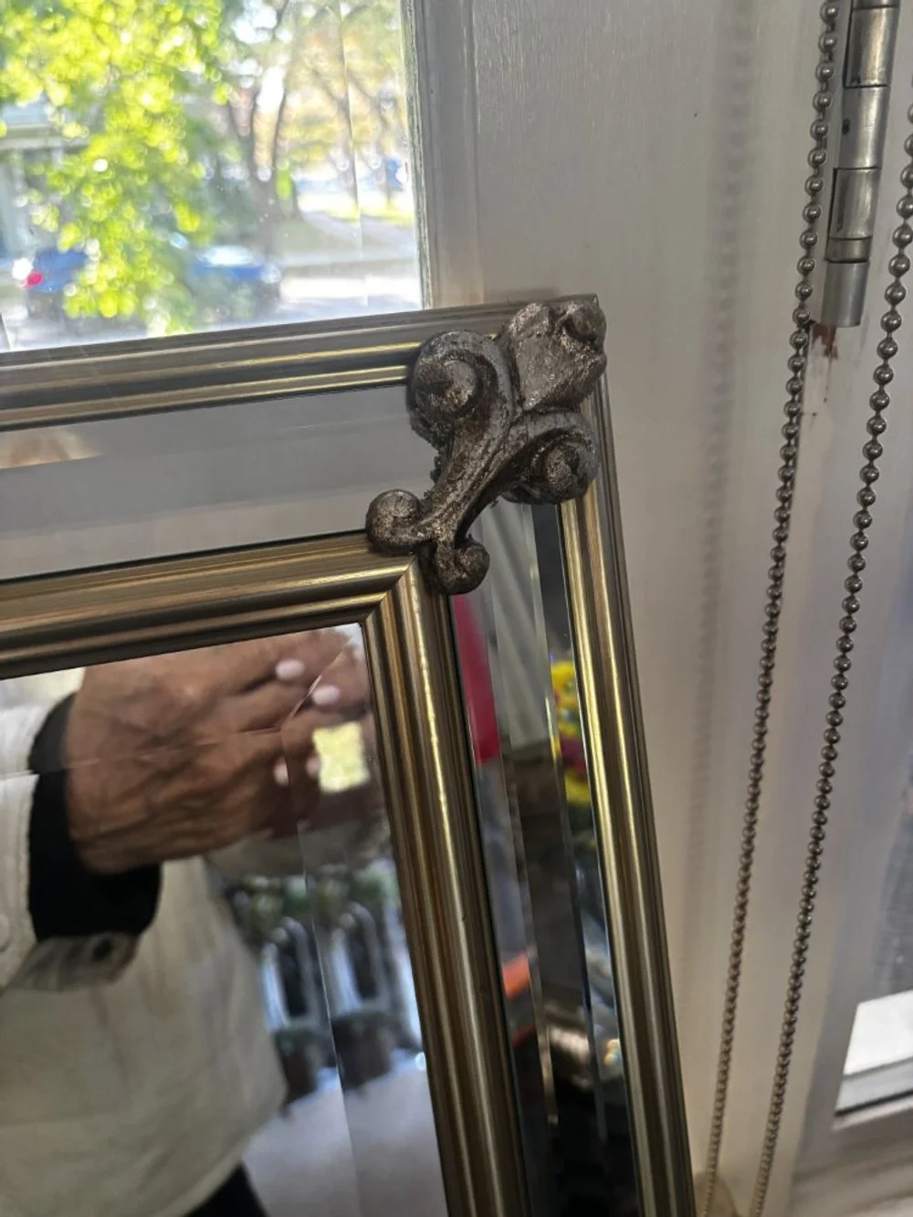 Beveled Edge Decorative Mirror (4).jpeg