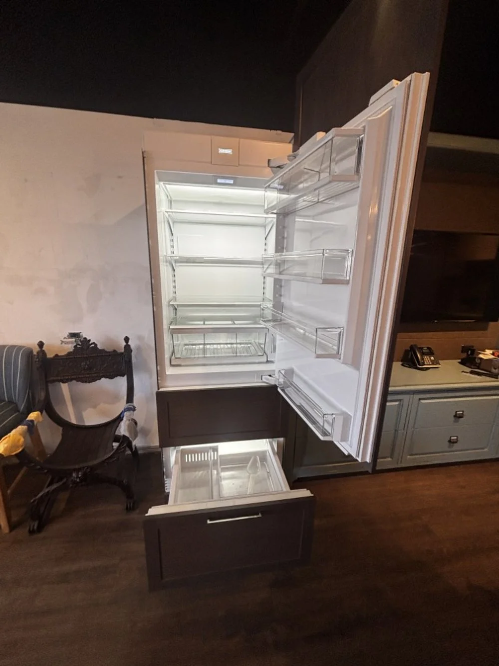 30" Panel Ready Sub Zero Fridge - Display Unit 