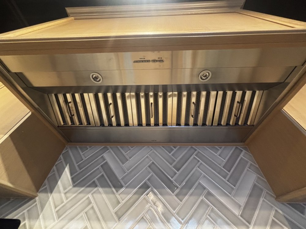Best Exhaust Insert Hood - BYO External Blower (5).jpeg
