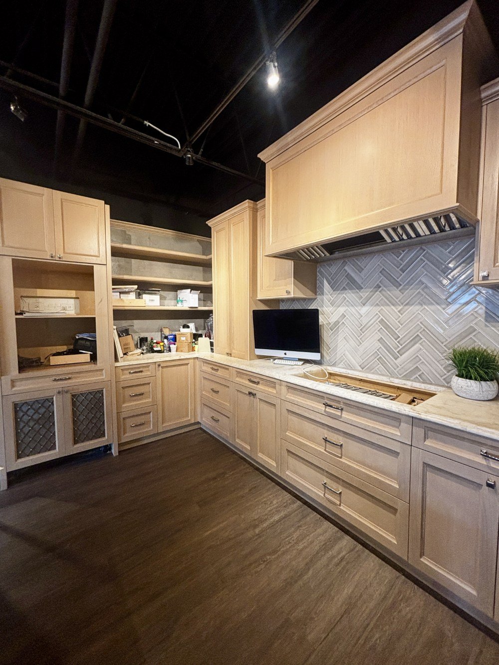 Beautiful Cérused Oak  Kitchen Cabinetry with Quartzite Countertop (10).jpeg