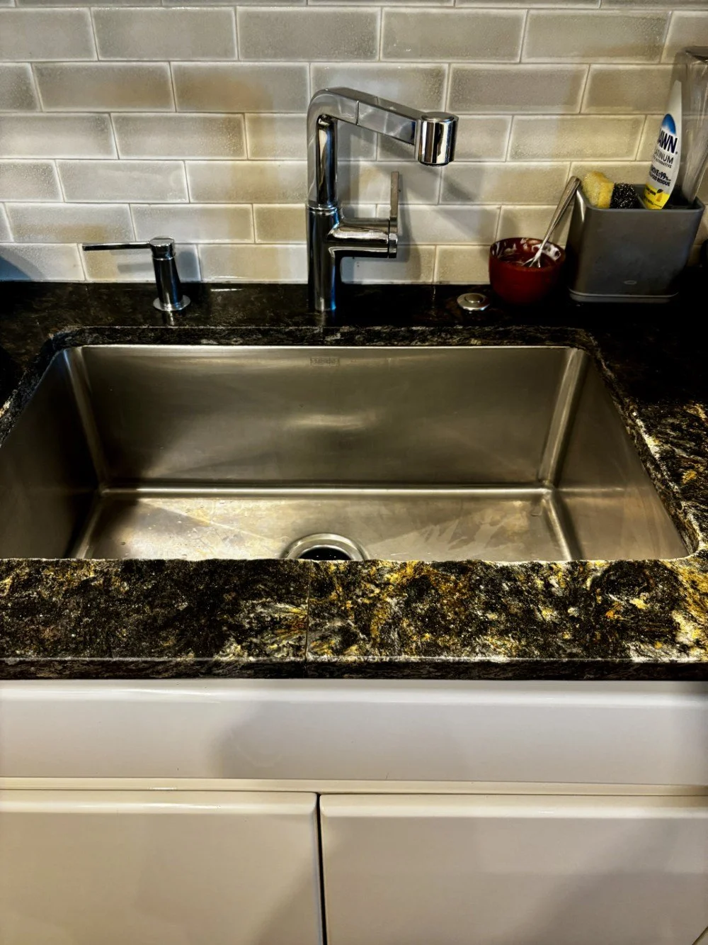 Luxury NEFF High-Gloss Kitchen – Sleek Contemporary Design (20).jpeg