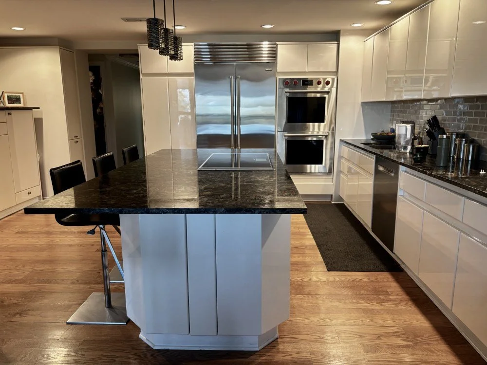 Luxury NEFF High-Gloss Kitchen – Sleek Contemporary Design (29).jpeg