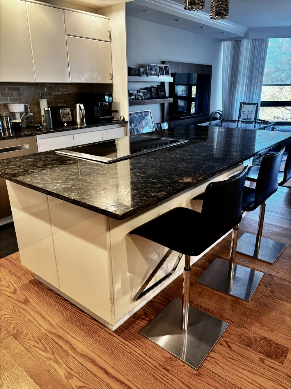 Luxury NEFF High-Gloss Kitchen – Sleek Contemporary Design (34).jpeg