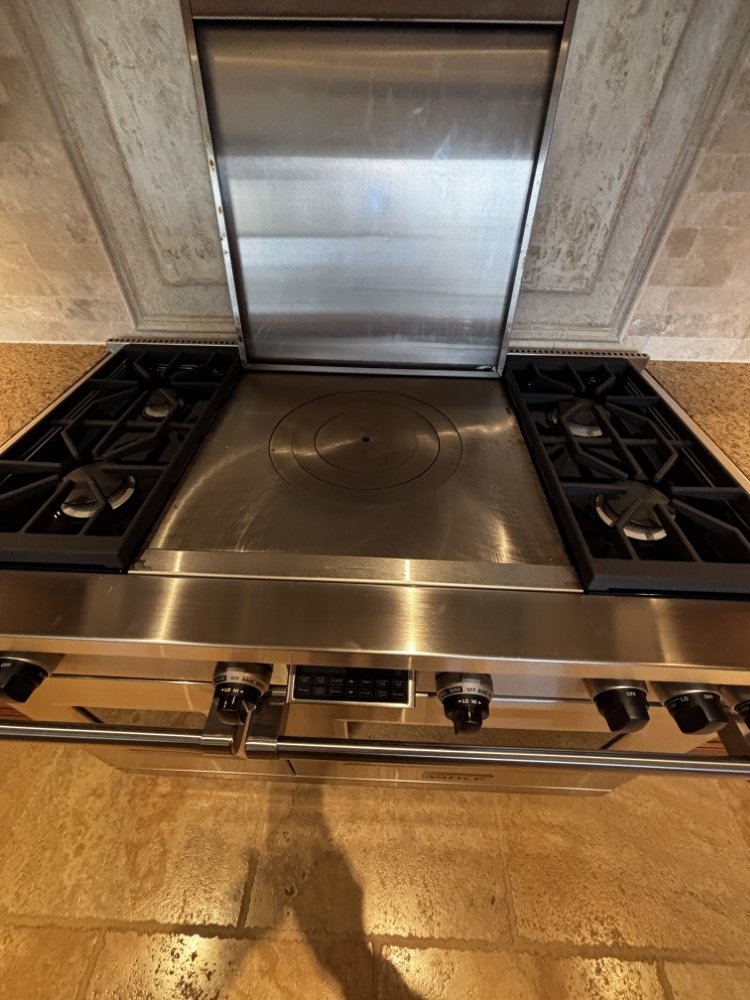 Wolf 48 French Top Range (8).jpeg