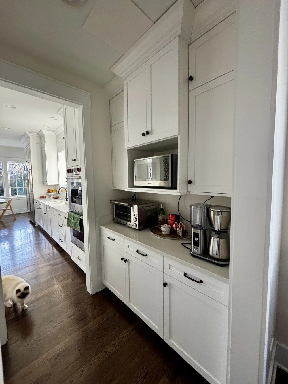 White Inset Shaker Kitchen with Some Appliances (27).jpeg