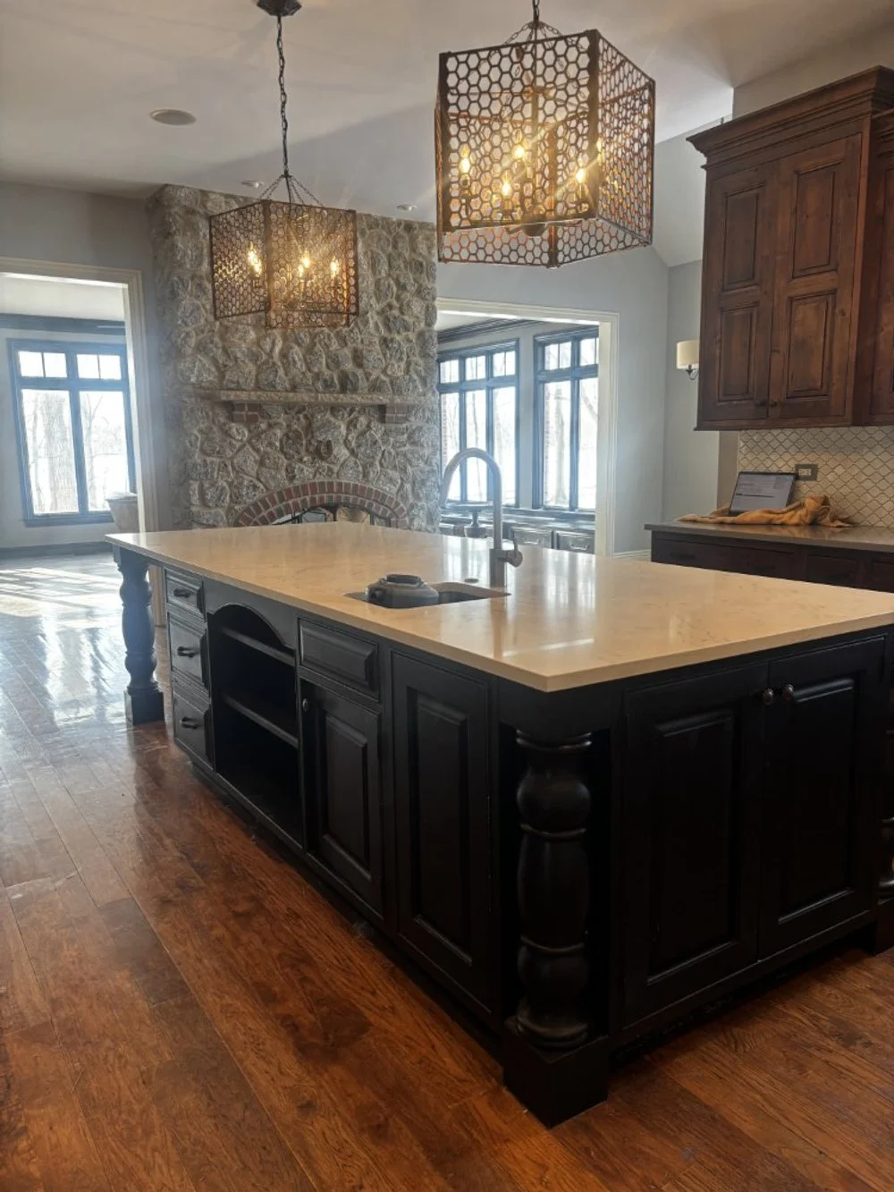 Crystal Custom Kitchen (15).jpeg