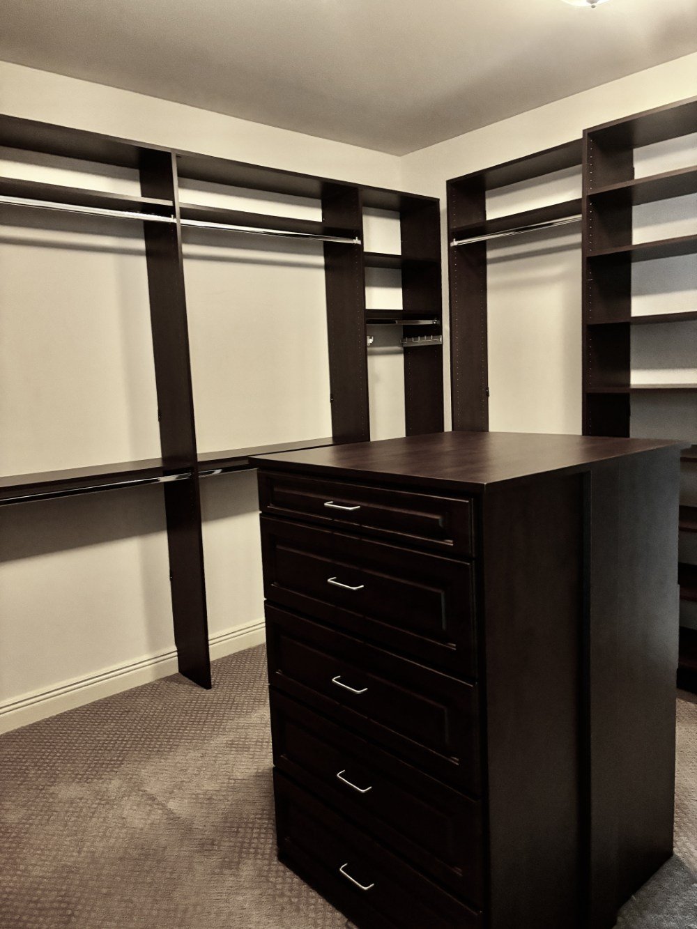 Walk In Closet Shelving (2).jpeg