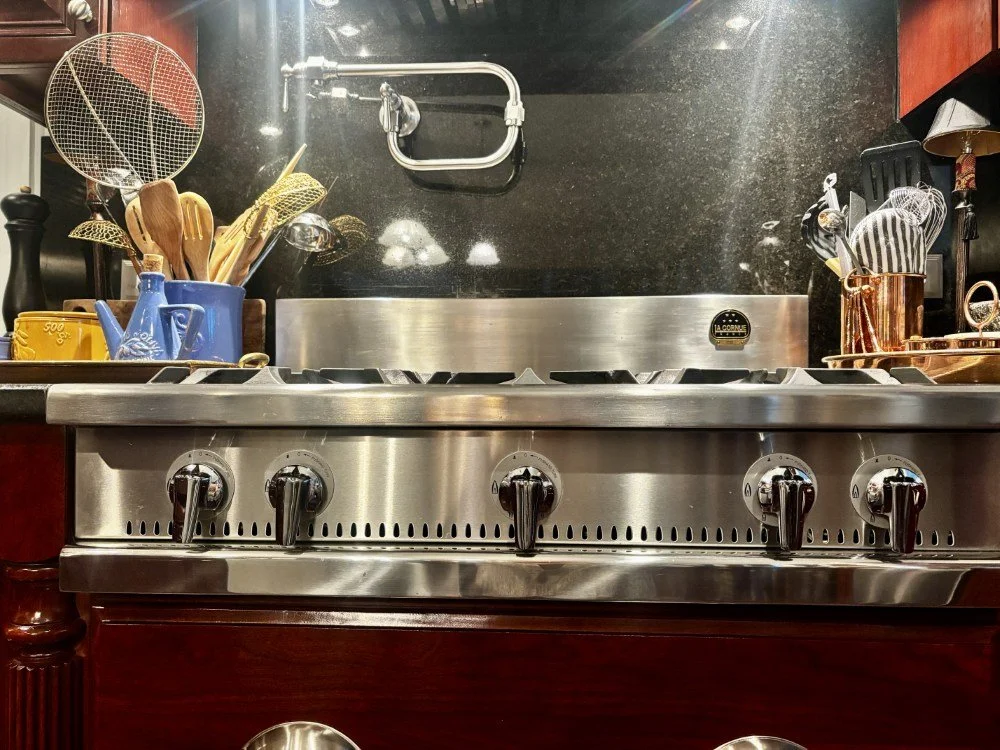 La Cornue 36 Rangetop - Outstanding Condition (2).jpeg