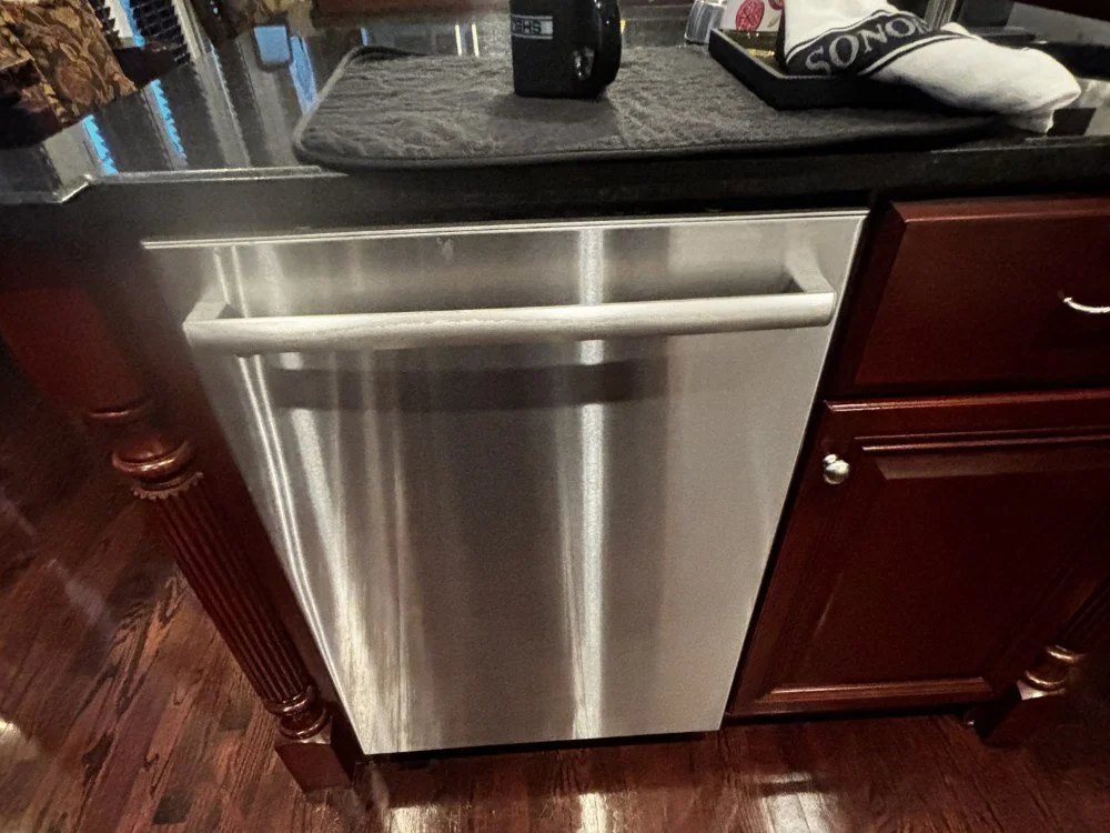 Stainless Bosch Dishwasher (1).jpeg