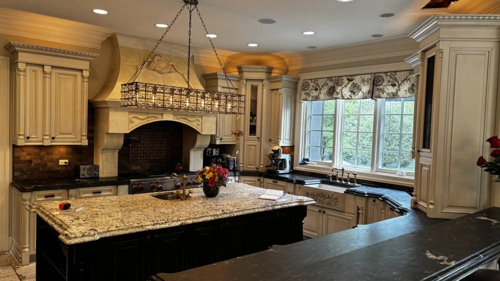 Custom French Country Kitchen (24).jpeg