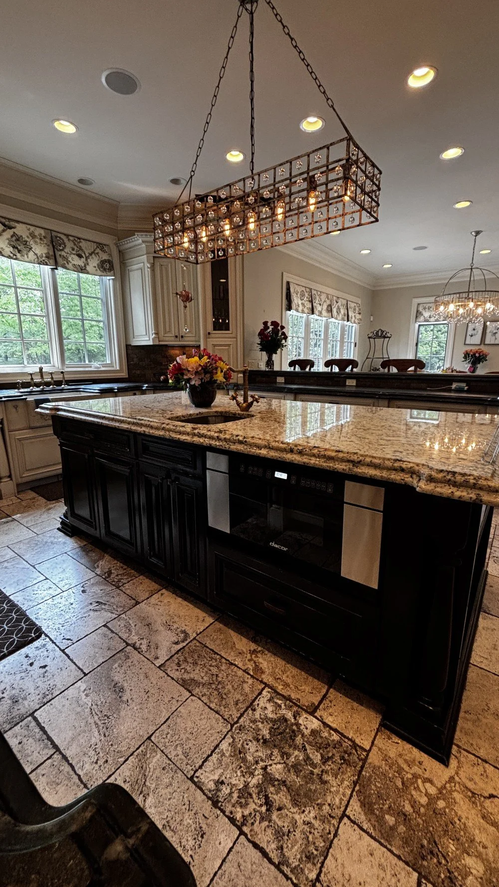 Custom French Country Kitchen (33).jpeg