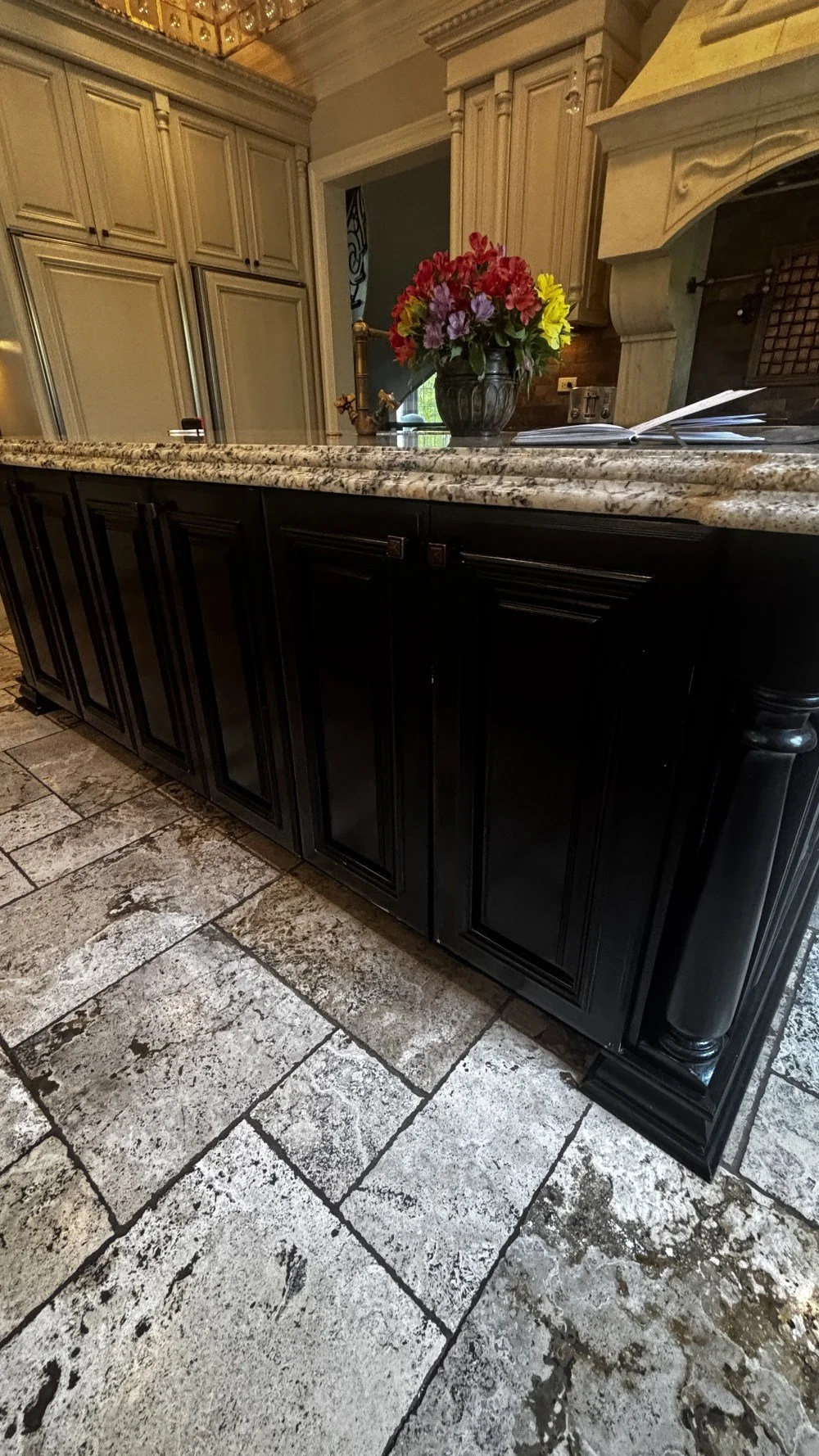 Custom French Country Kitchen (39).jpeg