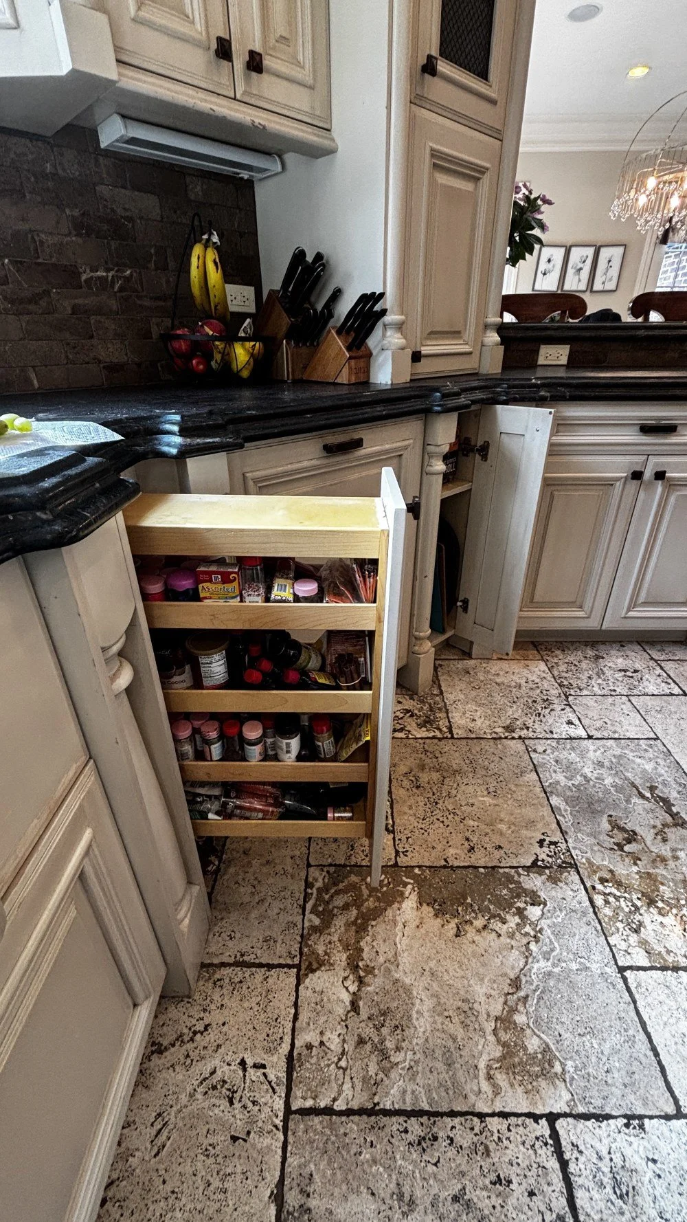 Custom French Country Kitchen (9).jpeg