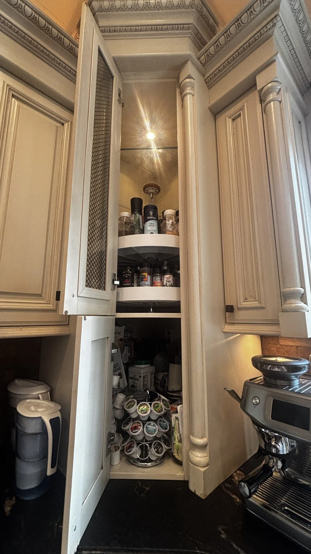 Custom French Country Kitchen (22).jpeg
