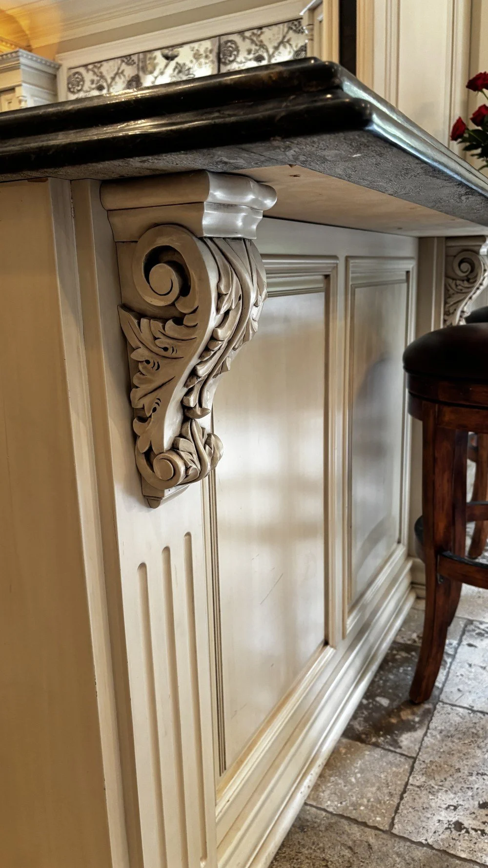 Custom French Country Kitchen (23).jpeg