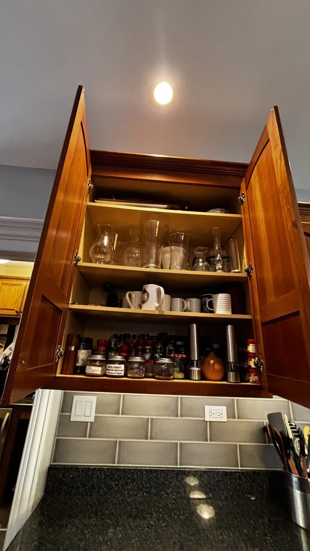 Beautiful Cherry Raised Panel Kitchen (18).jpg