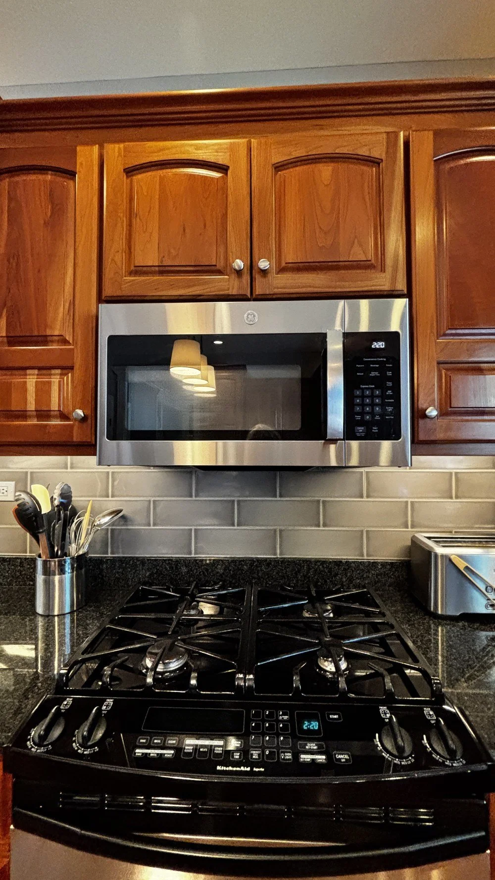 Beautiful Cherry Raised Panel Kitchen (6).jpg