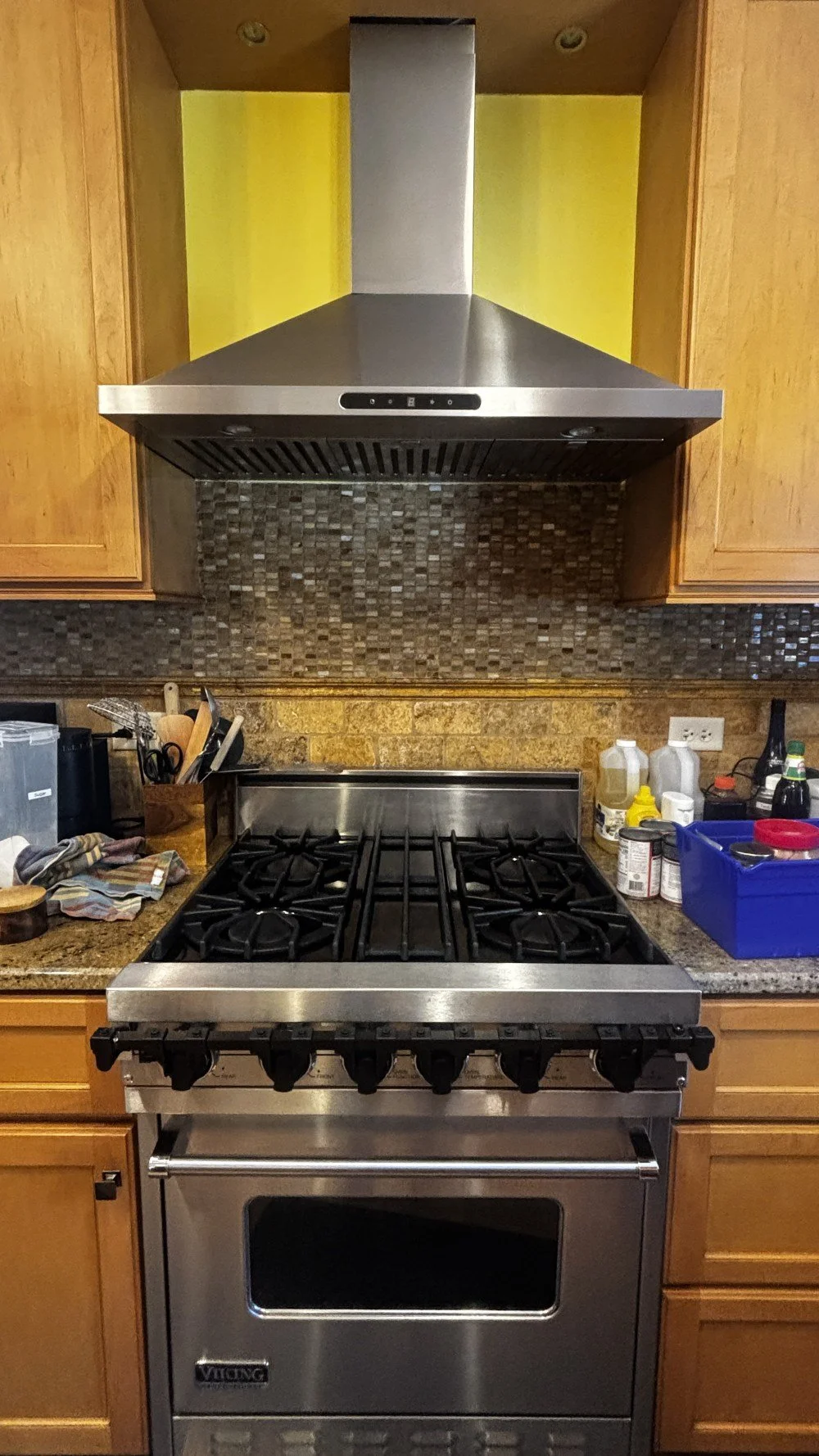 Viking 30 Gas Range with Broan Stainless Hood (1).jpeg