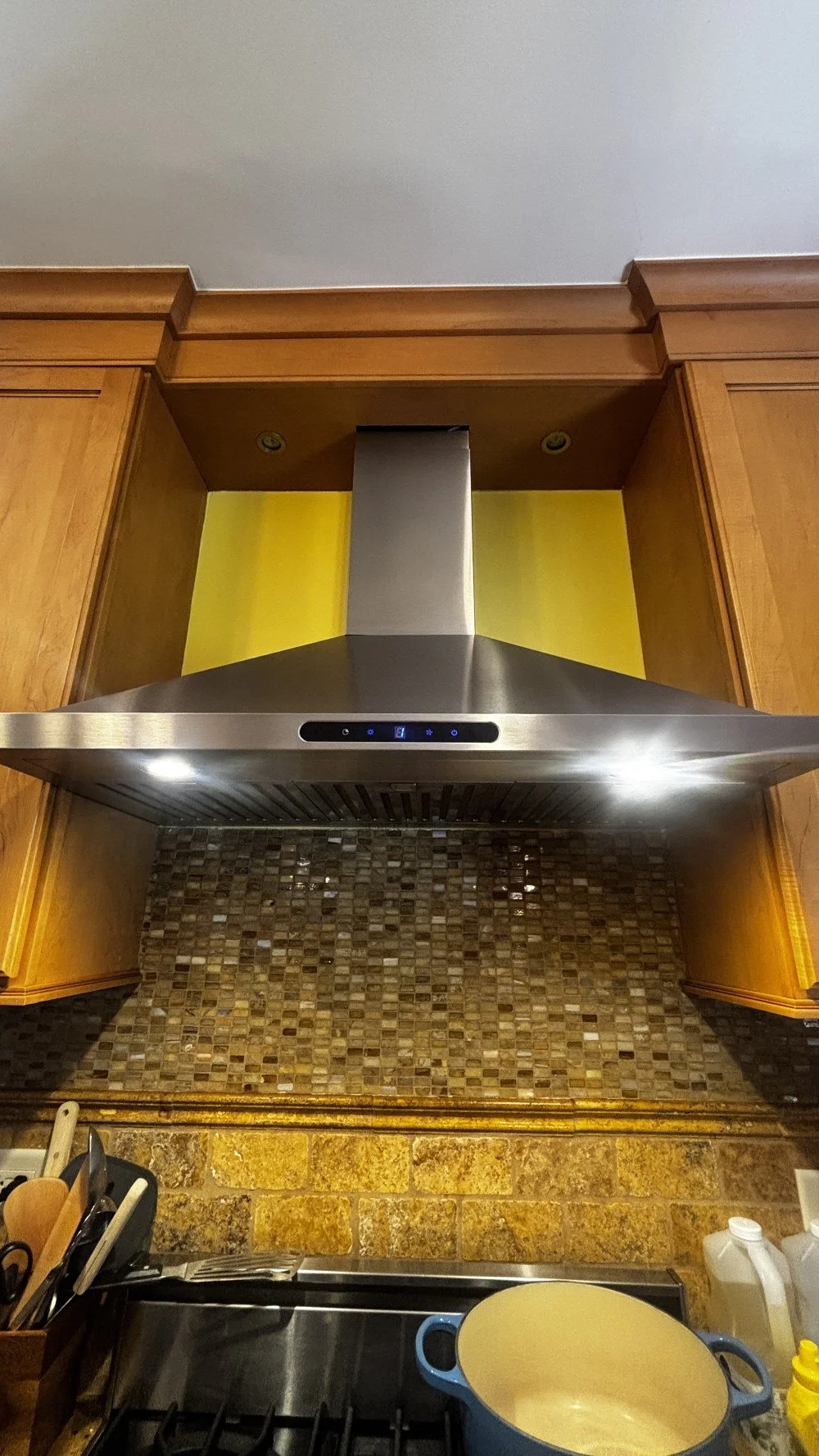 Viking 30 Gas Range with Broan Stainless Hood (4).jpeg