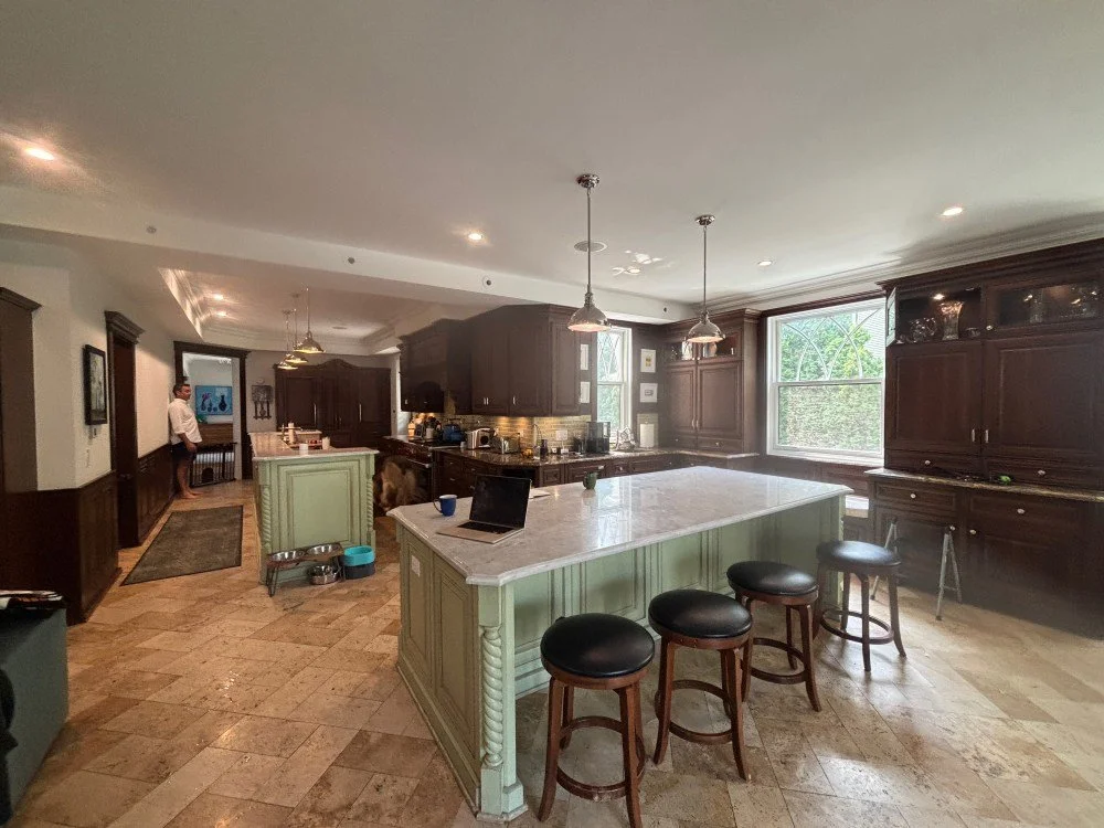 Luxury Kitchen with Wet Bar (5).jpeg