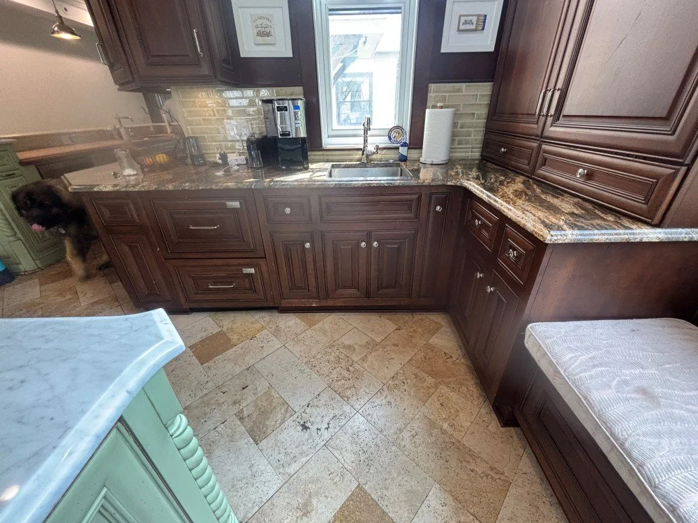Luxury Kitchen with Wet Bar (3).jpeg
