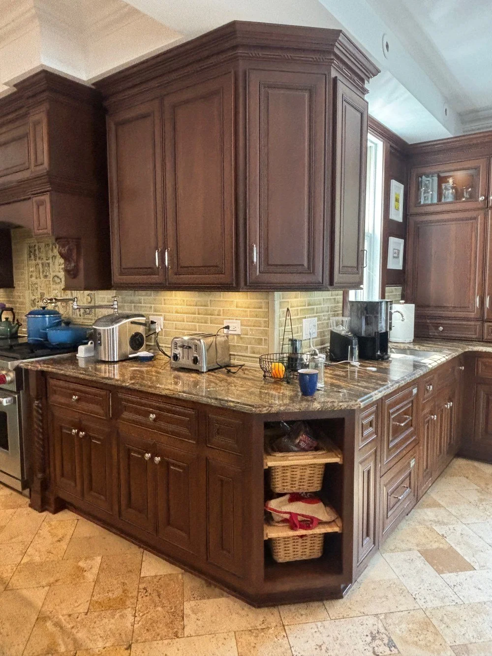 Luxury Kitchen with Wet Bar (20).jpeg