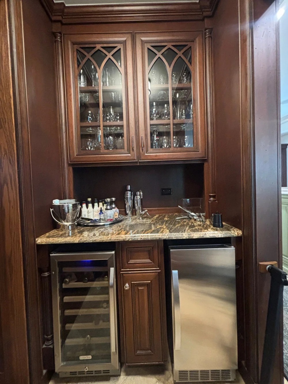 Luxury Kitchen with Wet Bar (15).jpeg