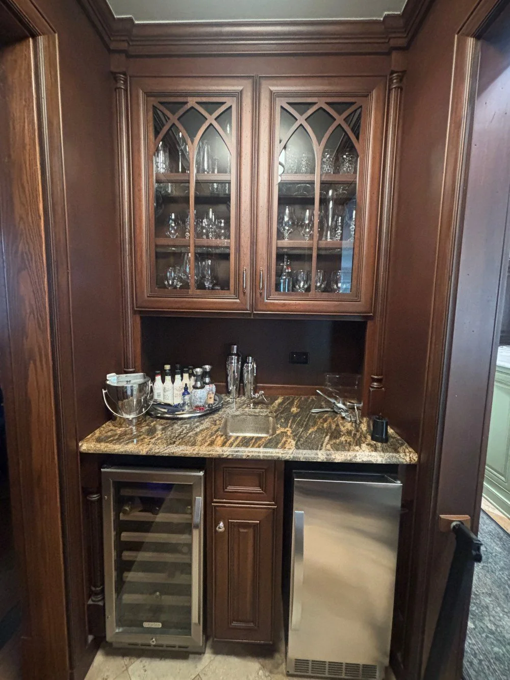 Luxury Kitchen with Wet Bar (17).jpeg