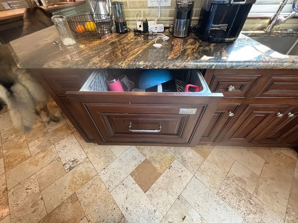 Luxury Kitchen with Wet Bar (4).jpeg