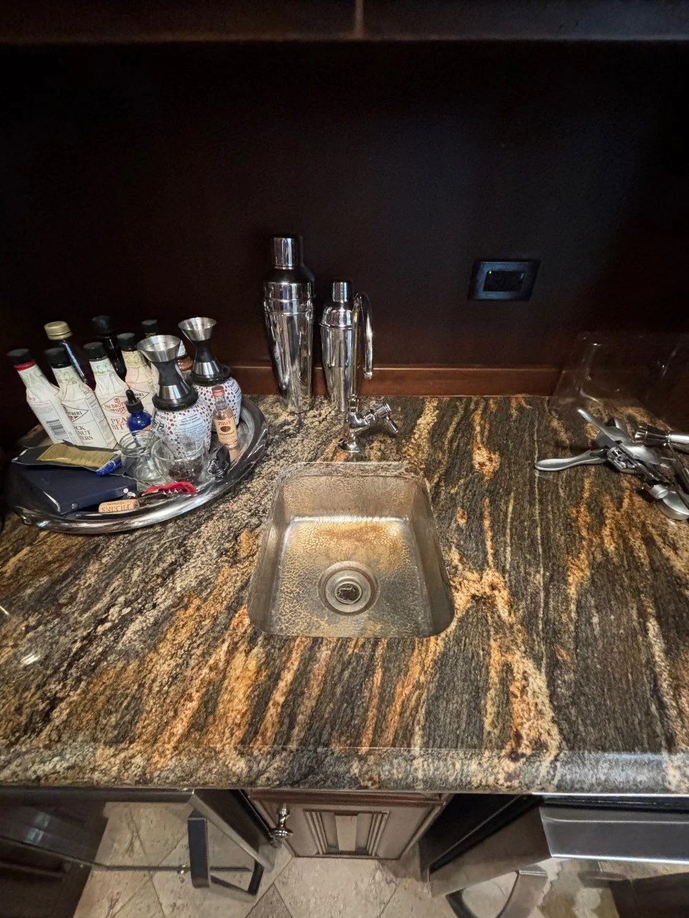 Luxury Kitchen with Wet Bar (16).jpeg