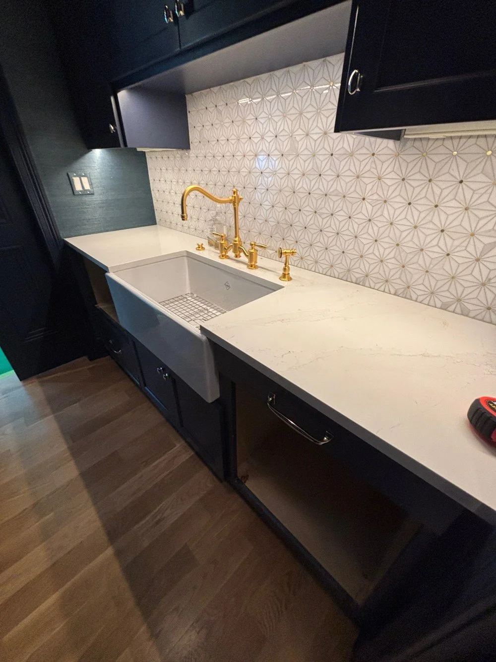Two-Sided Custom Butler’s Pantry with Quartz & Shaw Sink (7).jpeg
