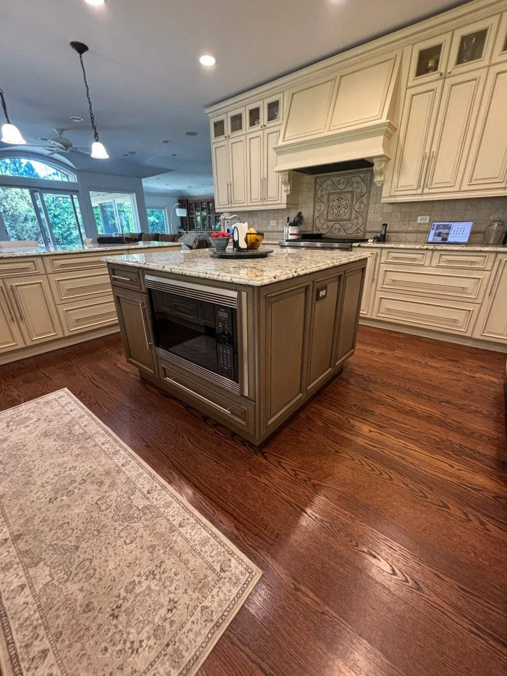 Elegant Raised-Panel Full Overlay Cabinets (29).jpeg