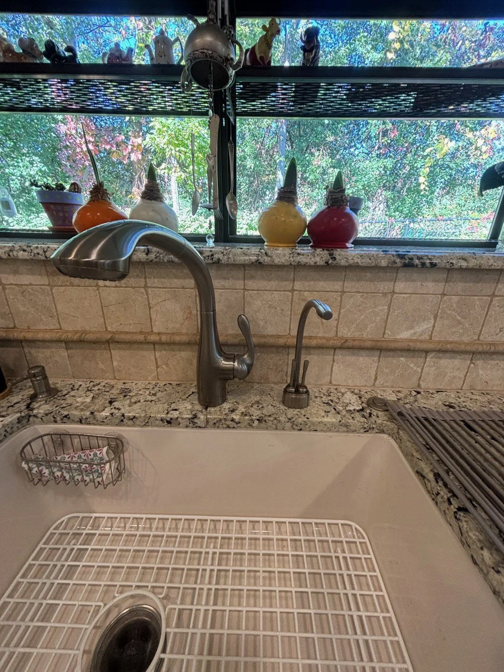 Elegant Raised-Panel Full Overlay Cabinets (26).jpeg