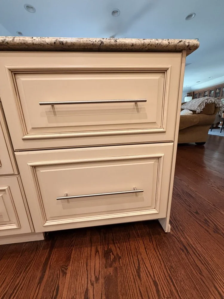 Elegant Raised-Panel Full Overlay Cabinets (4).jpeg